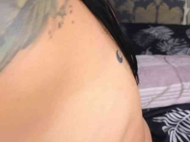 Tatiana-Blare Tatiana-Blare