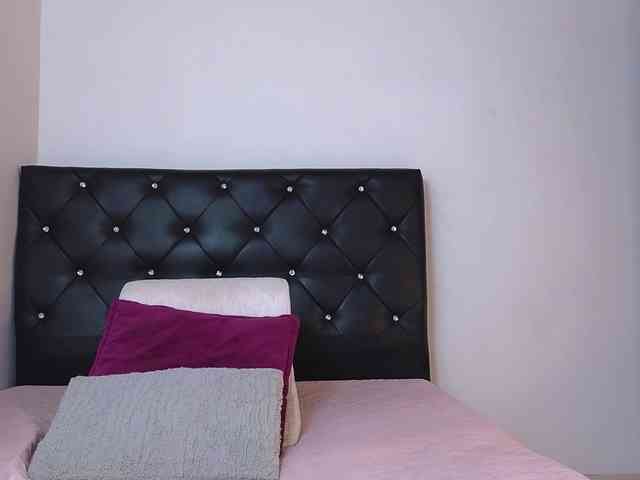 Tatiana-Blare webcam