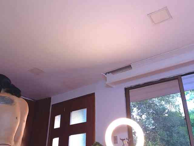 Tatiana-Blare webcam