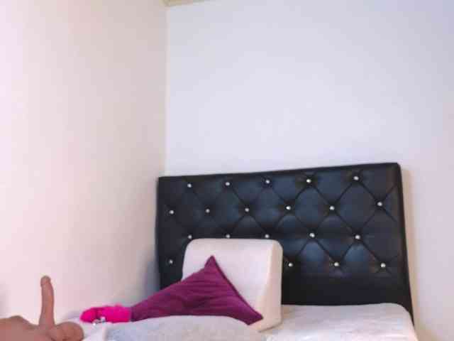 Tatiana-Blare Tatiana-Blare