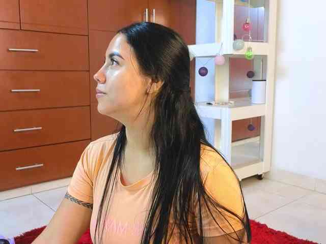 Tatiana-Blare webcam
