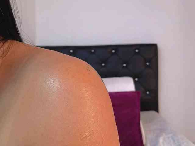 Tatiana-Blare Tatiana-Blare