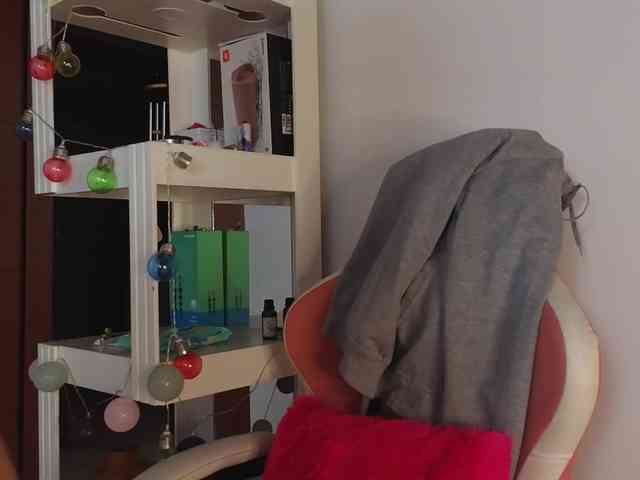 Tatiana-Blare Tatiana-Blare