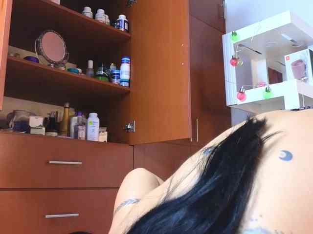 Tatiana-Blare webcam