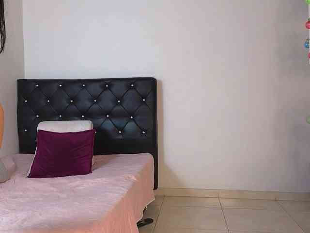 Tatiana-Blare Tatiana-Blare