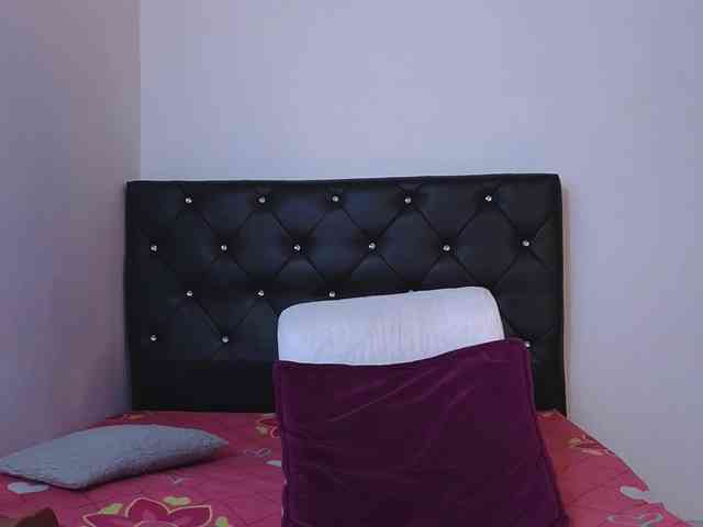 Tatiana-Blare webcam