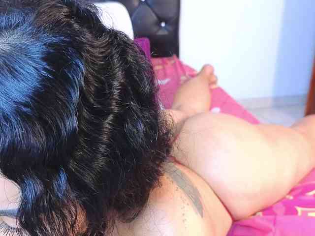 Tatiana-Blare webcam