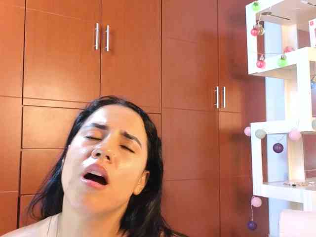 Tatiana-Blare webcam
