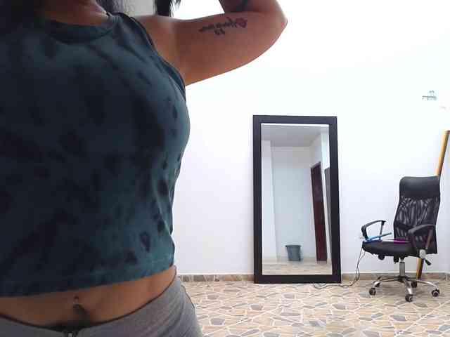 Tatiana-Blare Tatiana-Blare