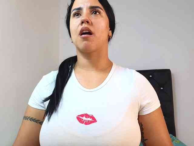 Tatiana-Blare webcam