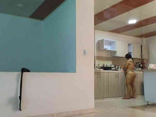 Tatiana-Blare webcam