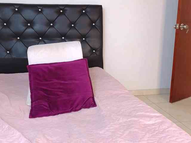 Tatiana-Blare Tatiana-Blare