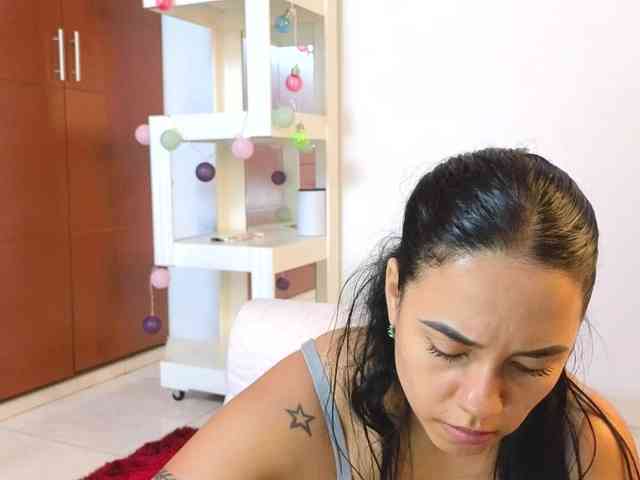 Tatiana-Blare webcam