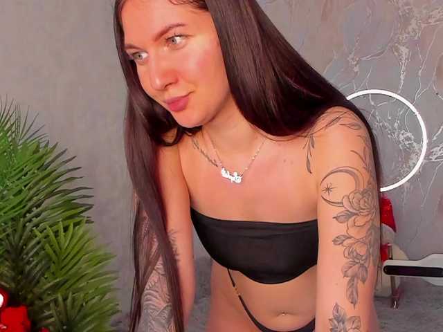 babyisperfect's BongaCams show and profile