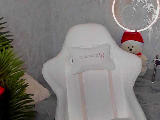 babyisperfect's BongaCams show and profile