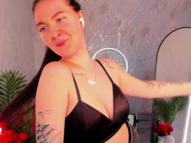 babyisperfect's BongaCams show and profile