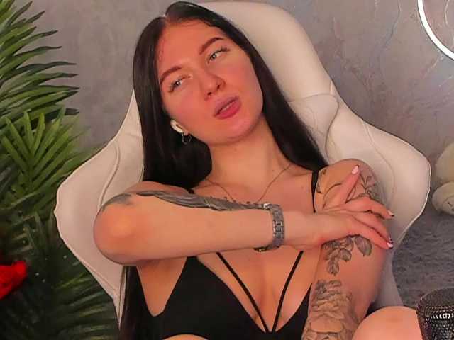 babyisperfect's BongaCams show and profile