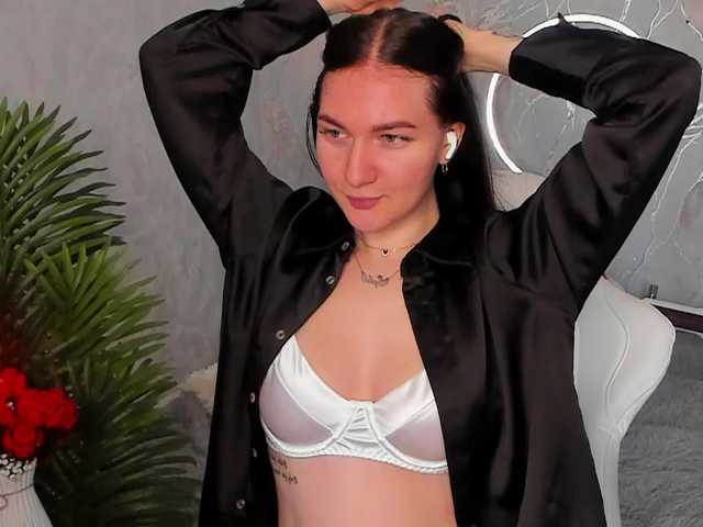 babyisperfect's BongaCams show and profile