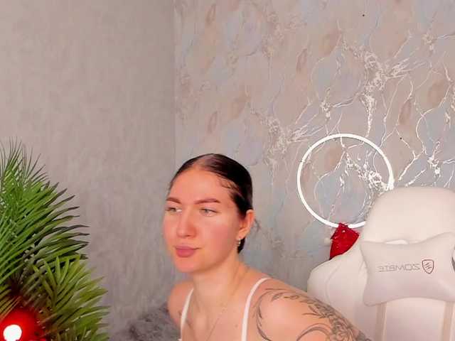 babyisperfect's BongaCams show and profile