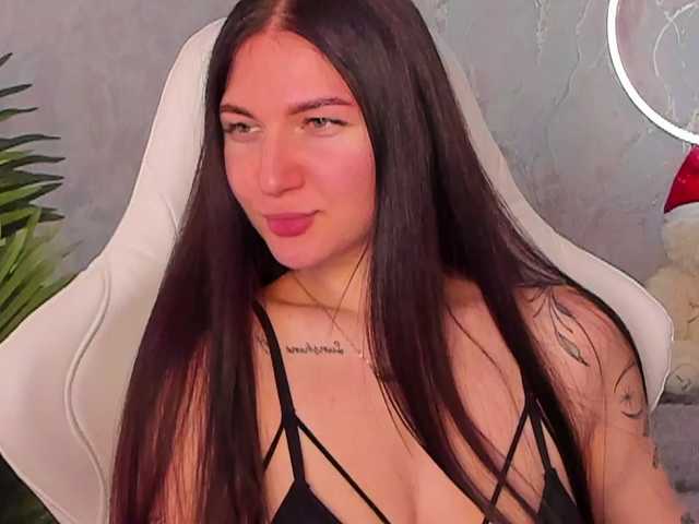 babyisperfect's BongaCams show and profile