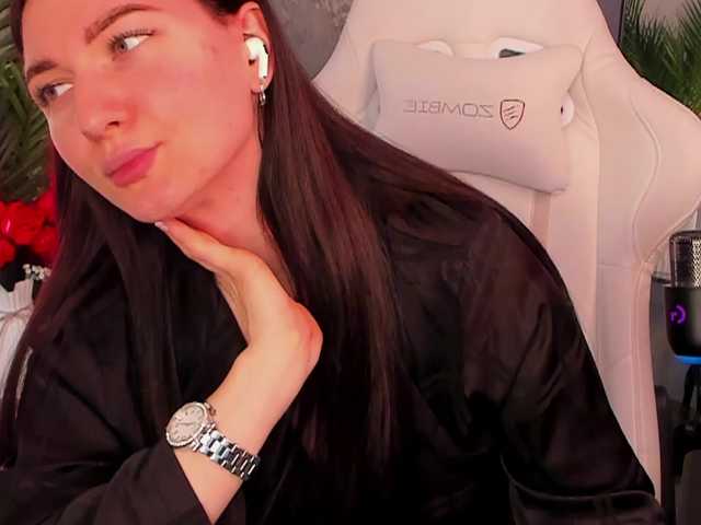 babyisperfect's BongaCams show and profile