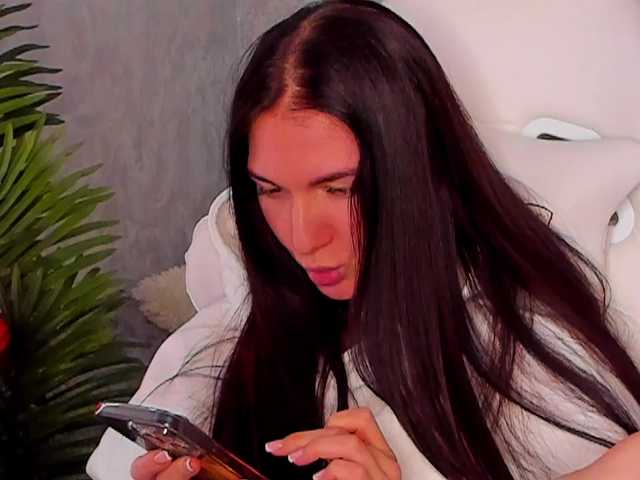 babyisperfect's BongaCams show and profile