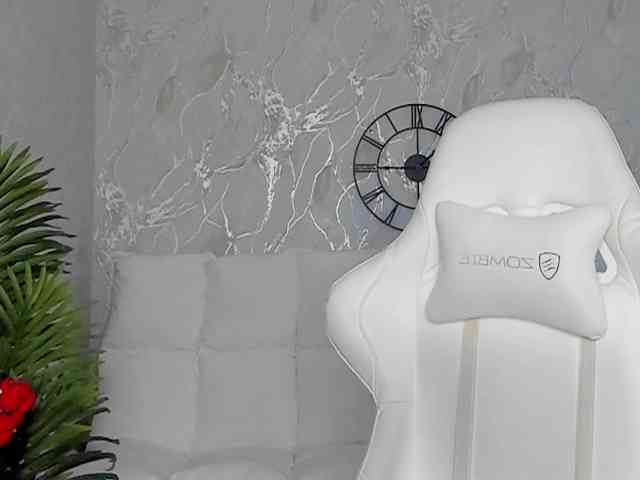 babyisperfect's webcam live show