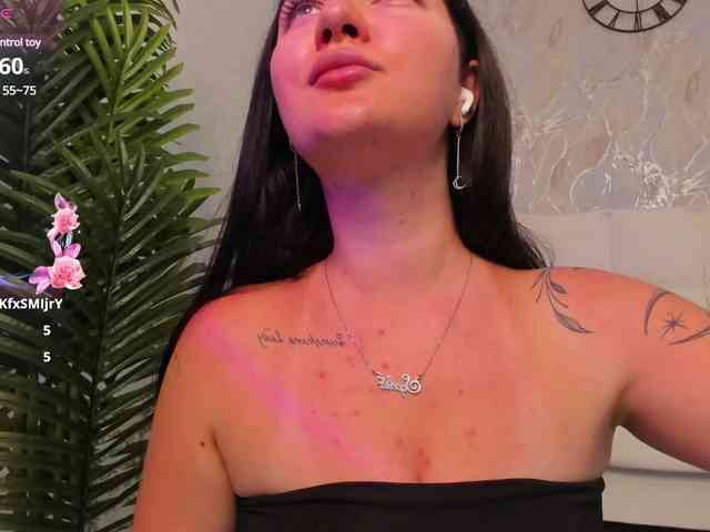 babyisperfect's webcam live show