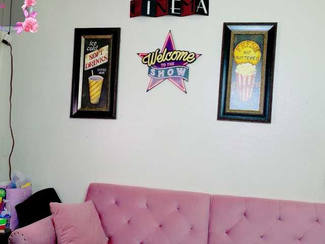 Shaybaby's BongaCams show and profile