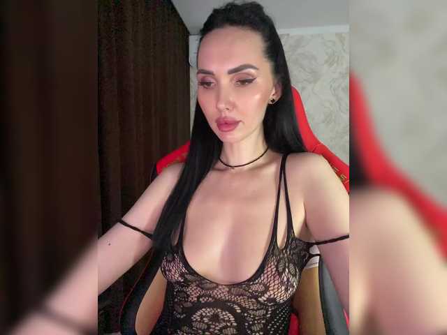 LolaFox's BongaCams show and profile