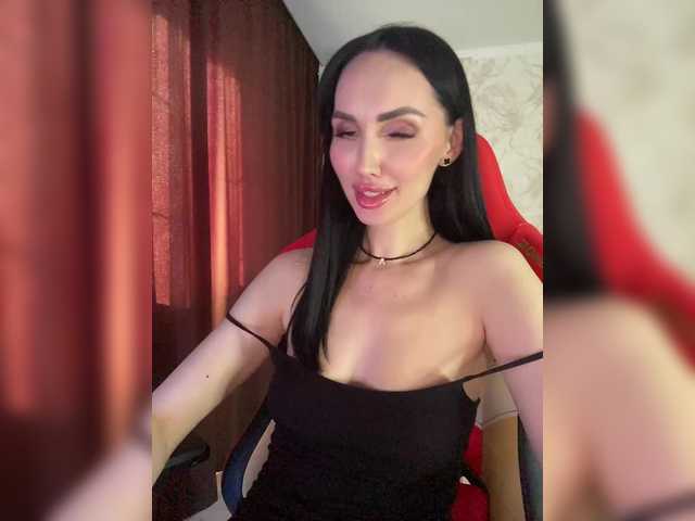 LolaFox's BongaCams show and profile