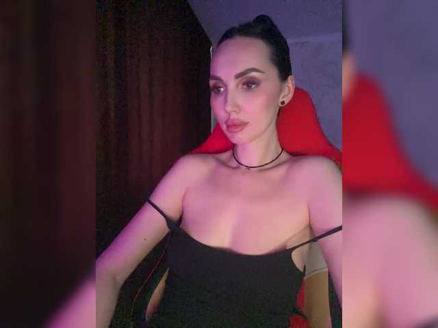 LolaFox's BongaCams show and profile