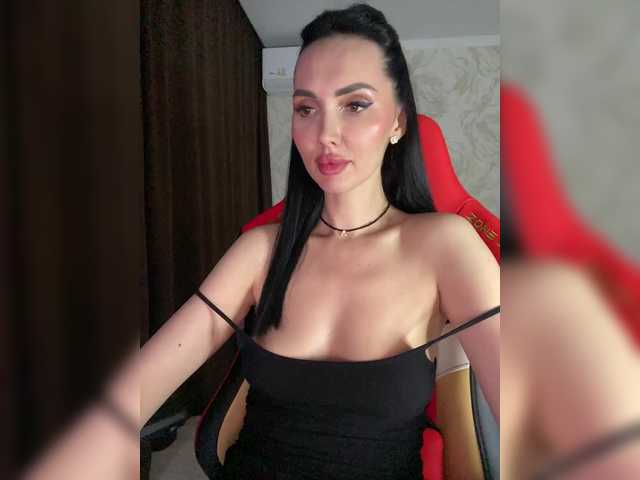 LolaFox's BongaCams show and profile
