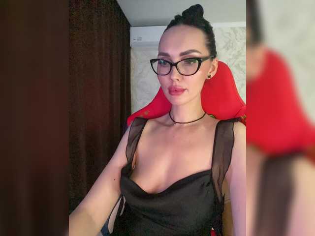 LolaFox's BongaCams show and profile
