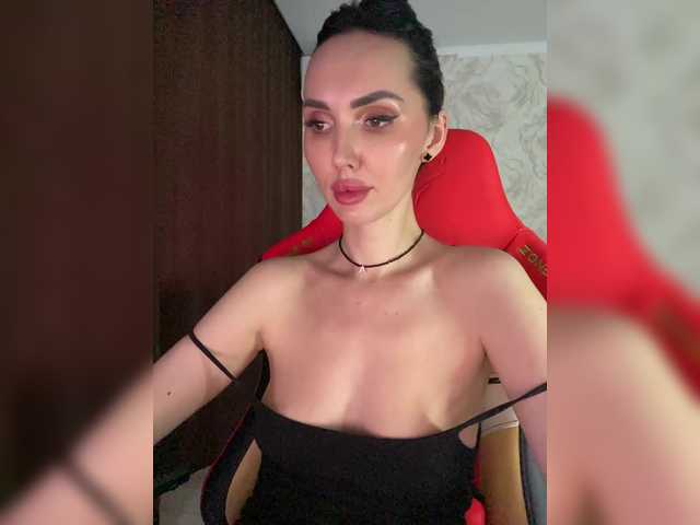 LolaFox's BongaCams show and profile