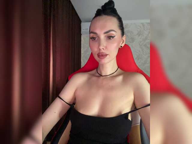 LolaFox's BongaCams show and profile