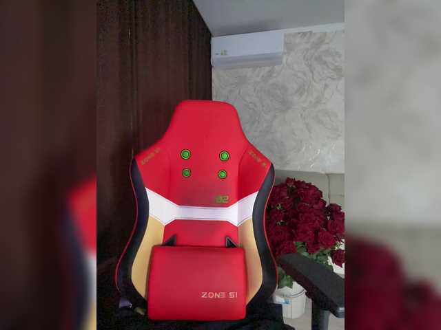 LolaFox's BongaCams show and profile