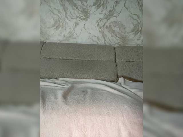 LolaFox's BongaCams show and profile