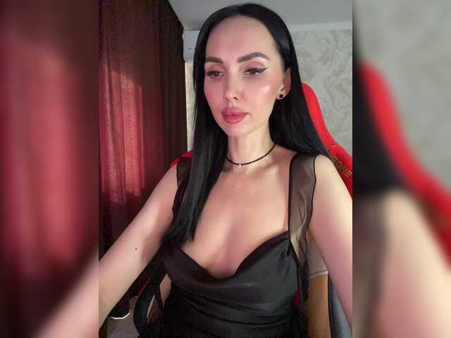 LolaFox's BongaCams show and profile