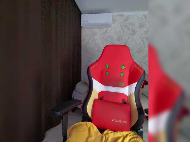 LolaFox's BongaCams show and profile