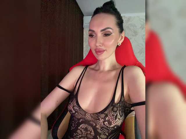 LolaFox's BongaCams show and profile