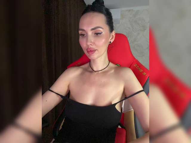 LolaFox's BongaCams show and profile