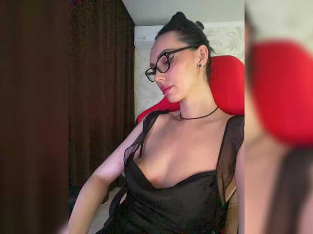 LolaFox's BongaCams show and profile