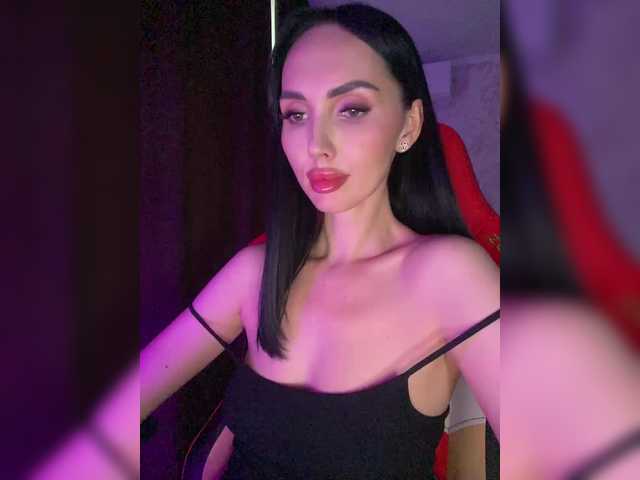 эросцена LolaFox