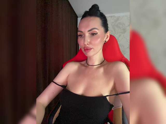 LolaFox's BongaCams show and profile