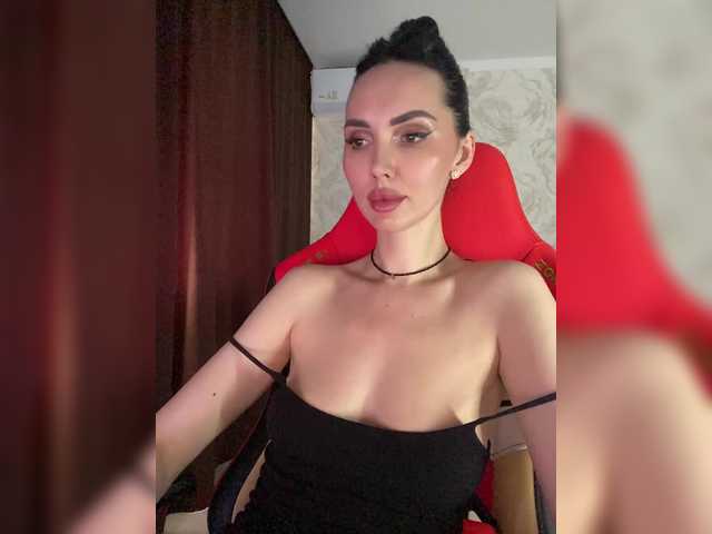 LolaFox's BongaCams show and profile