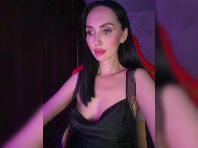 LolaFox's BongaCams show and profile