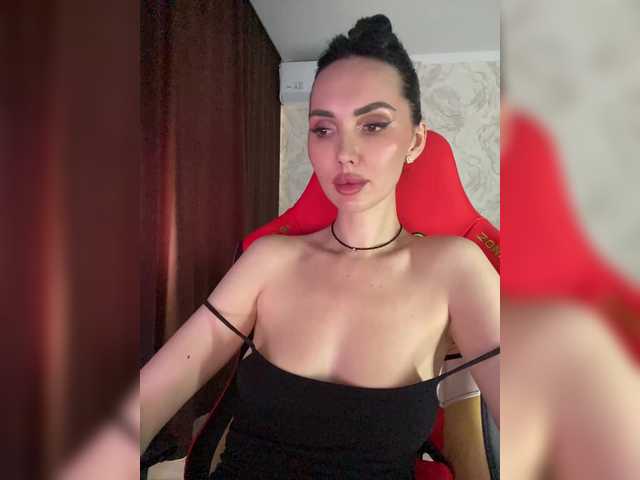 LolaFox's BongaCams show and profile