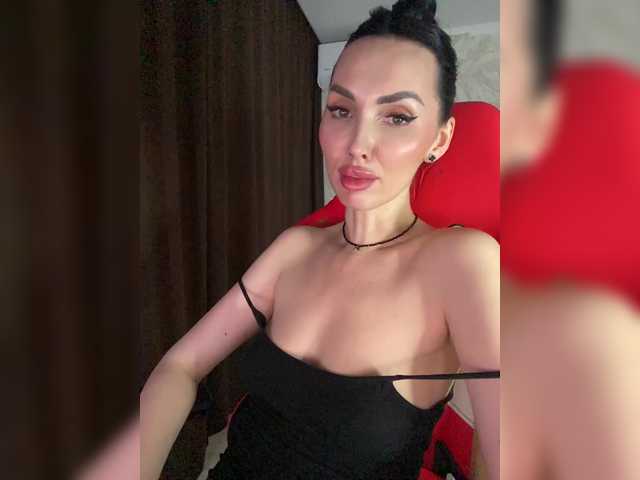 LolaFox's BongaCams show and profile