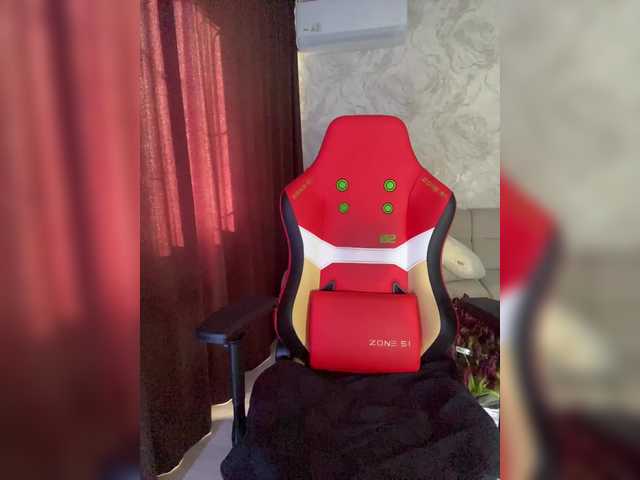 LolaFox's BongaCams show and profile